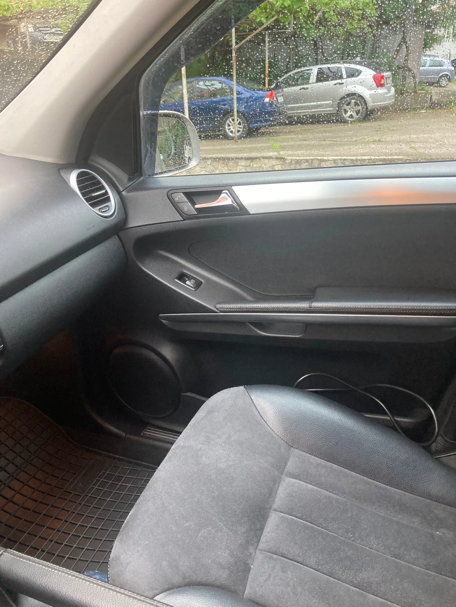 Mercedes-Benz ML 350, снимка 5 - Автомобили и джипове - 54627944