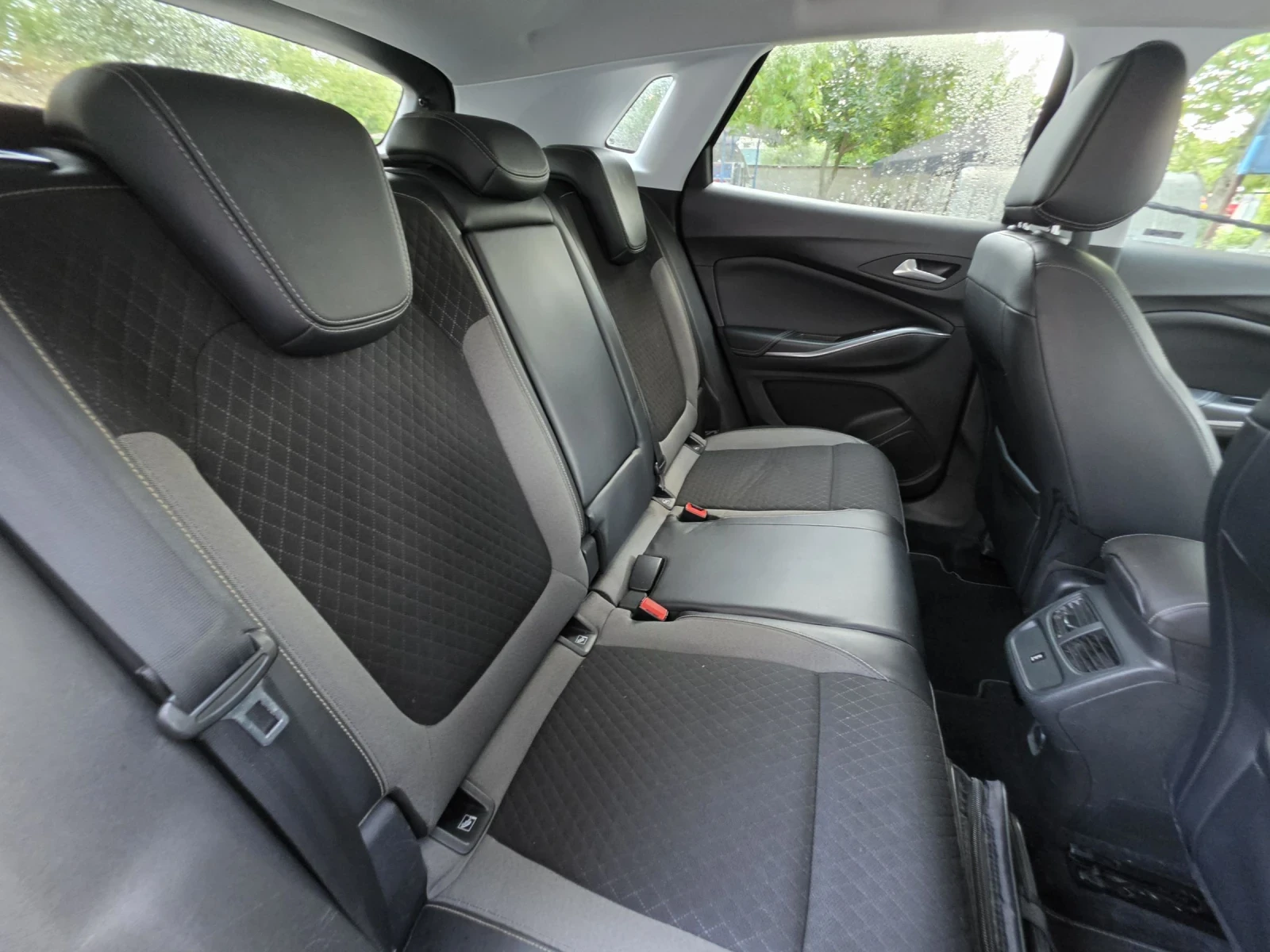 Opel Grandland X 2.0d 177p 117000km, снимка 14 - Автомобили и джипове - 55548384