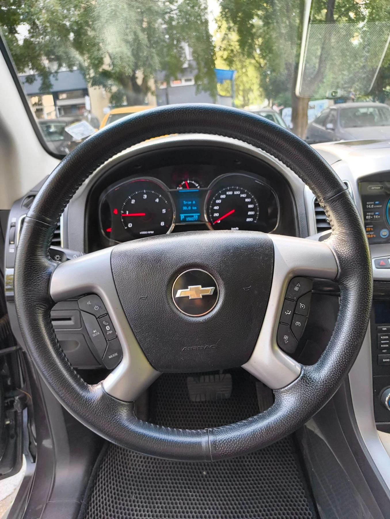 Chevrolet Captiva От Южна Корея 2.2  184 к.с.  150 000 км. Реални , снимка 7 - Автомобили и джипове - 55823421