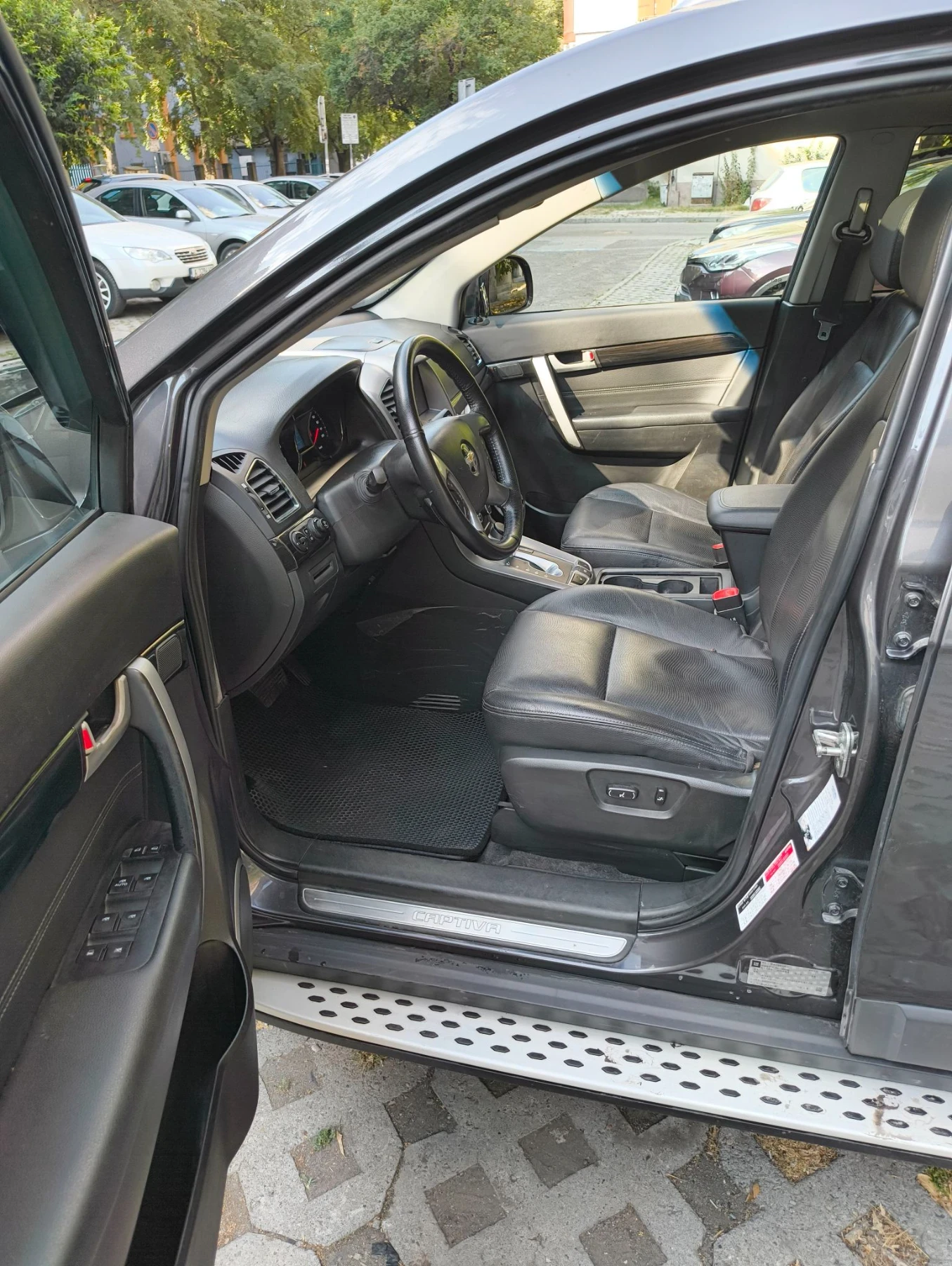 Chevrolet Captiva От Южна Корея 2.2  184 к.с.  150 000 км. Реални , снимка 5 - Автомобили и джипове - 55823421