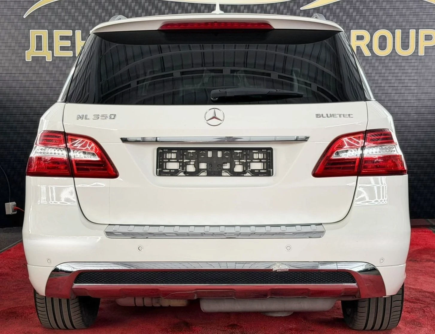 Mercedes-Benz ML 350 MERCEDES-BENZ ML 350 BlueTEC 4MATIC / AMG / MEMORY, снимка 4 - Автомобили и джипове - 56119463