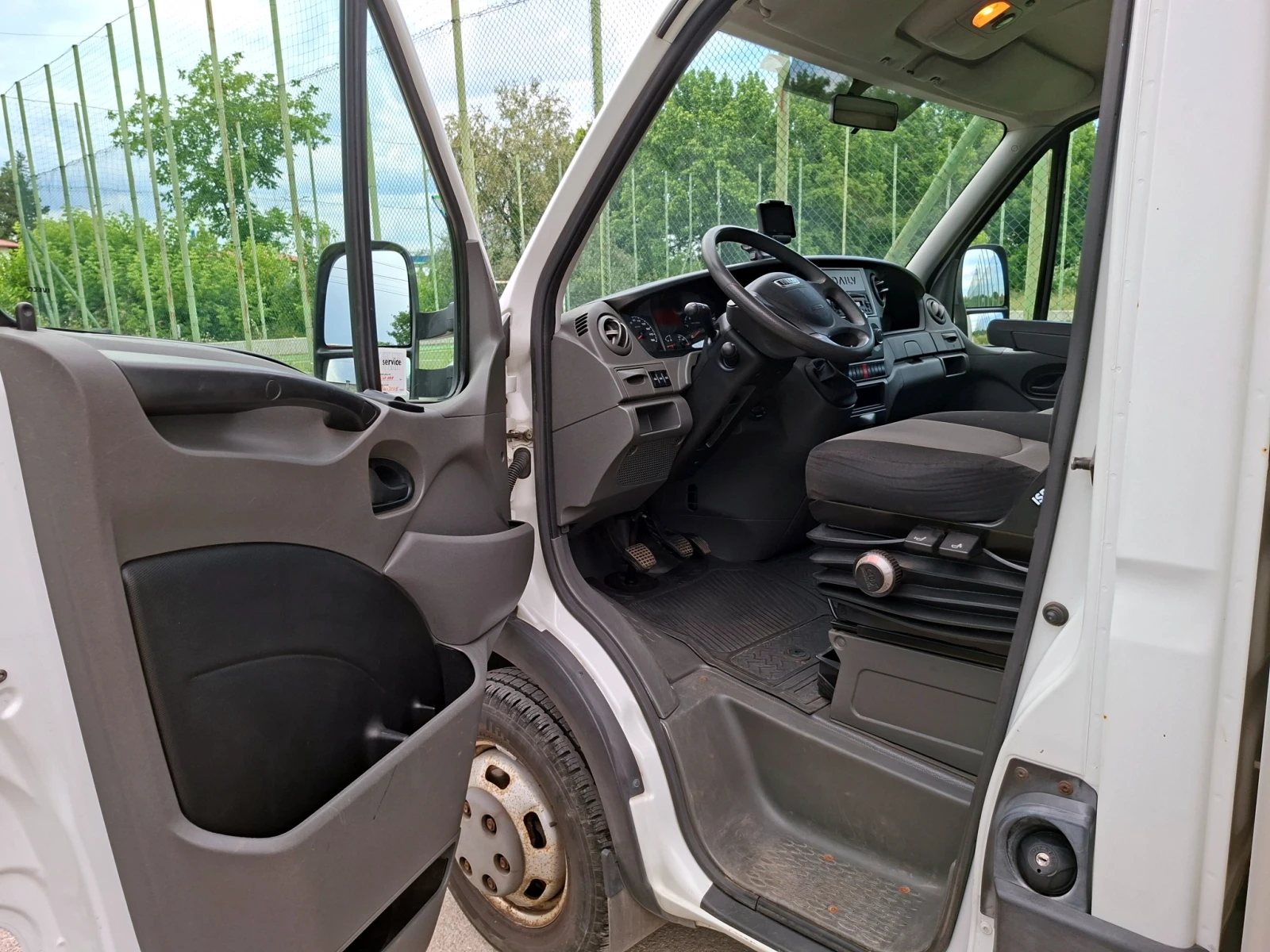 Iveco Daily 35C21 3.0HPI* Падащ борд* Възд. възгл.* 3, 5 тона, снимка 7 - Бусове и автобуси - 54882005