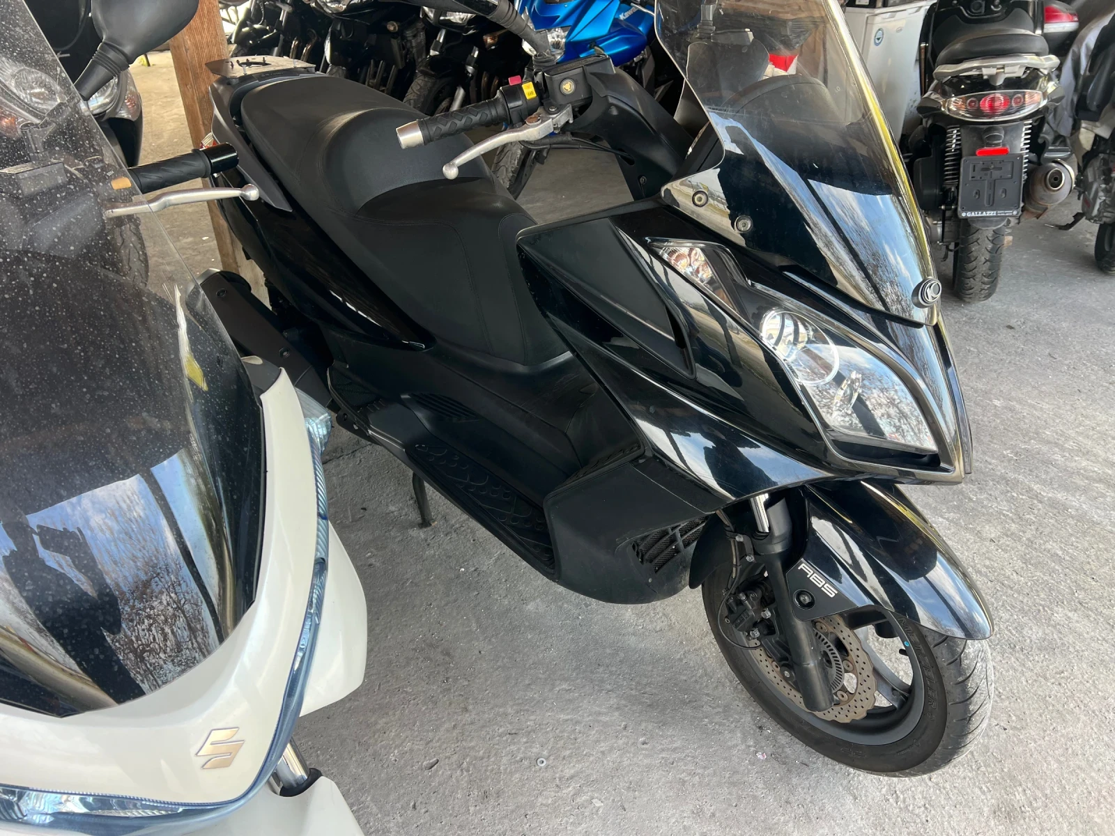 Kymco Downtown 300 Lizing ABS, снимка 7 - Мотоциклети и мототехника - 53989666