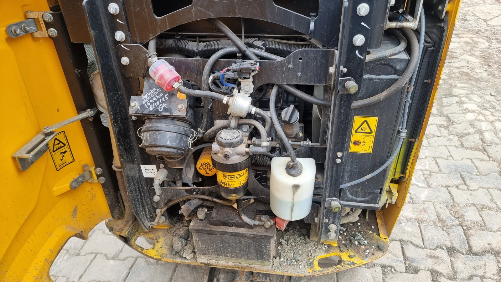 Багер JCB 15C-1, снимка 6 - Индустриална техника - 53950115