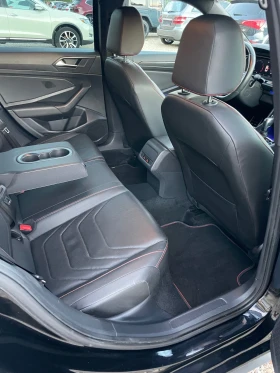 VW Jetta GTI(GLI)-2.0i/105 x-km/DSG/FULL/УНИКАТ-КАТО НОВА, снимка 15