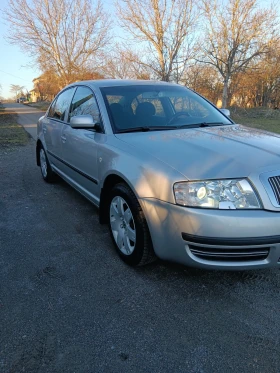 Skoda Superb, снимка 2