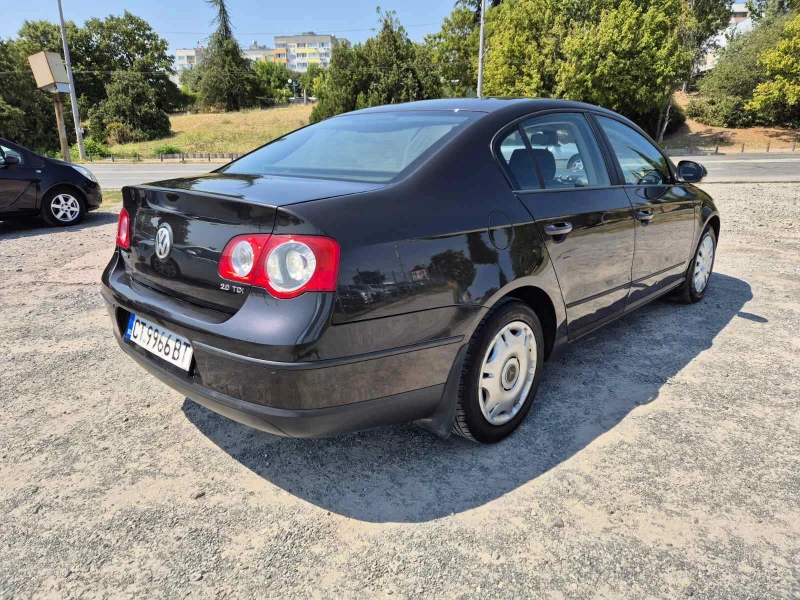 VW Passat 2.0TDI, снимка 5 - Автомобили и джипове - 46918405