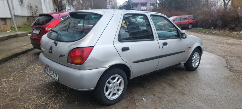 Ford Fiesta, снимка 4 - Автомобили и джипове - 49321778