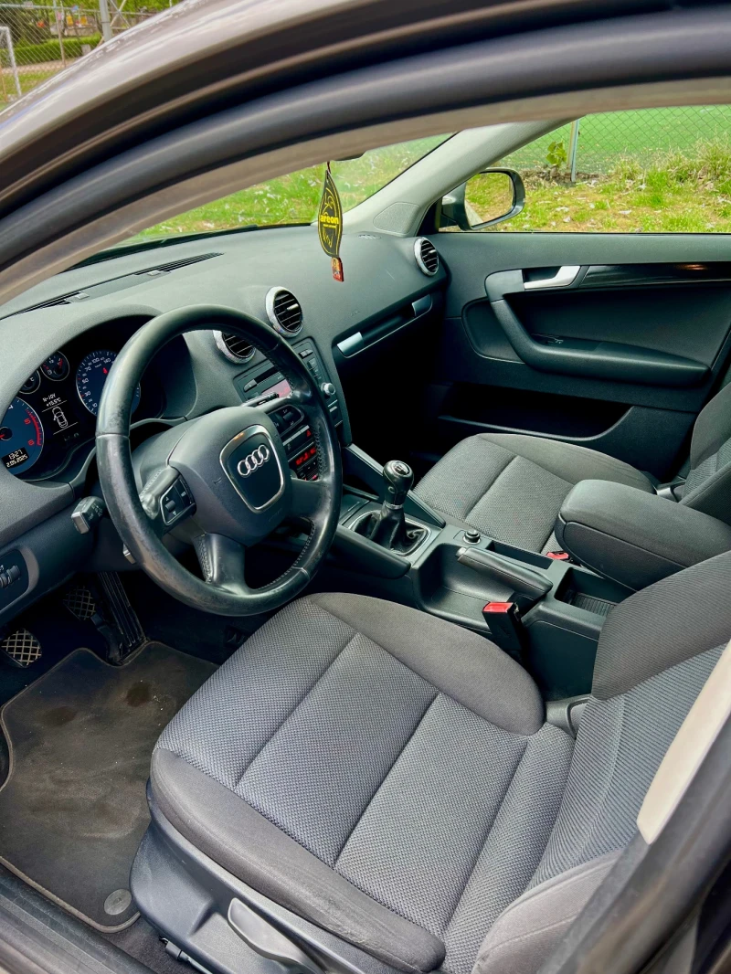 Audi A3 1.6 TDI, снимка 8 - Автомобили и джипове - 51284689