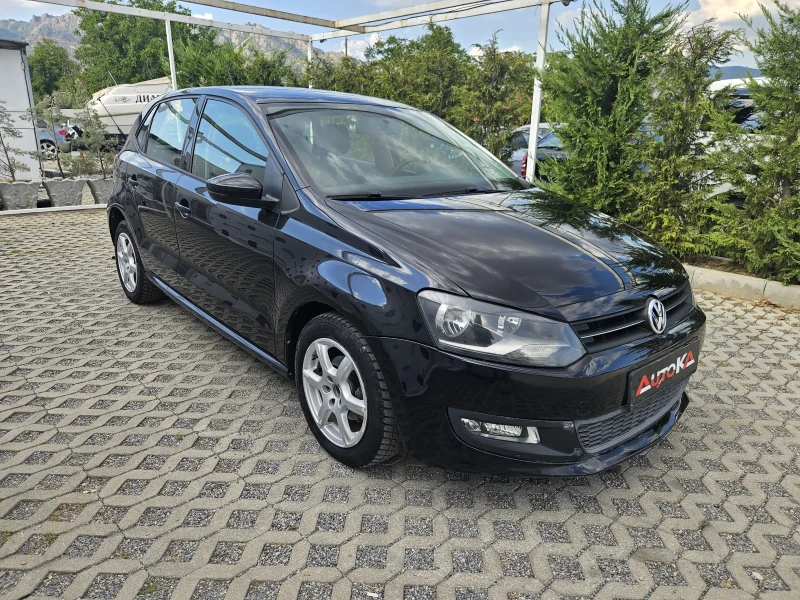 VW Polo 1.4i-86кс= ФАБРИЧНА ГАЗ= ОБСЛУЖЕН= КЛИМАТИК, снимка 2 - Автомобили и джипове - 51320840