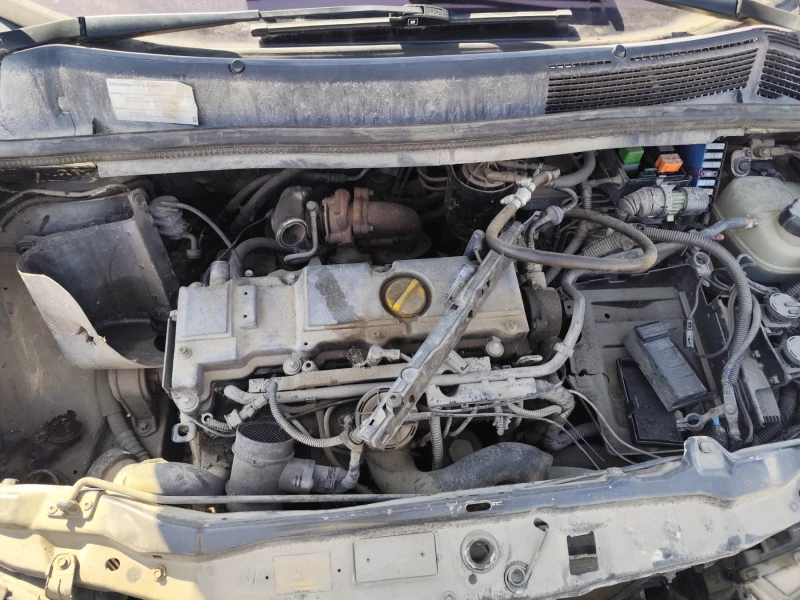 Opel Zafira 2.0, снимка 6 - Автомобили и джипове - 51593168