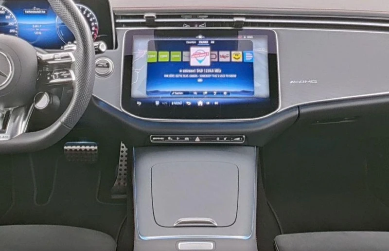 Mercedes-Benz E 53 AMG 4M+ * DISTR* 360CAM* MEMORY* BURM* , снимка 5 - Автомобили и джипове - 51985310