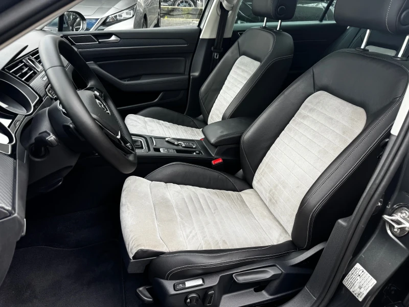 VW Passat 2.0TDI DSG Highline LED PANO Distronic SideAssist, снимка 9 - Автомобили и джипове - 52492511