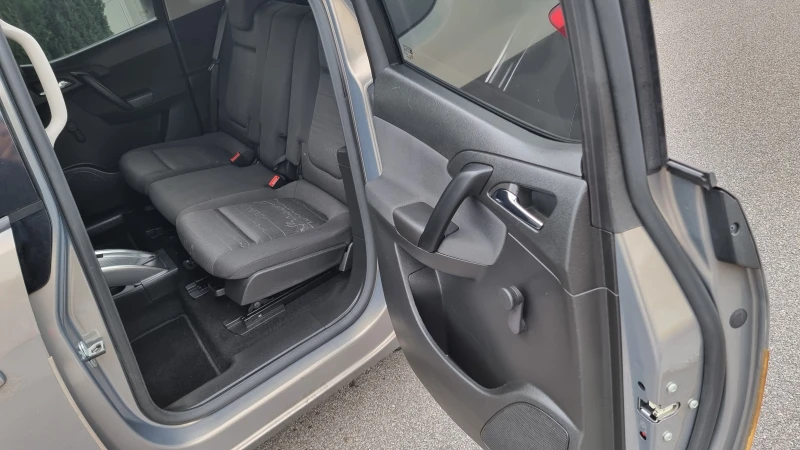 Opel Meriva 1.4i GAS Euro 5B, снимка 8 - Автомобили и джипове - 52663631