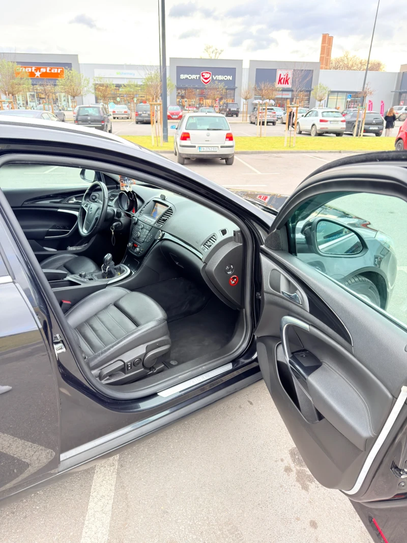 Opel Insignia 2.0, снимка 8 - Автомобили и джипове - 52990966
