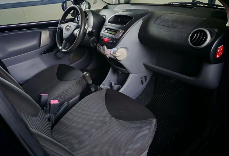 Toyota Aygo toyota aygo facelift, снимка 9 - Автомобили и джипове - 53255722