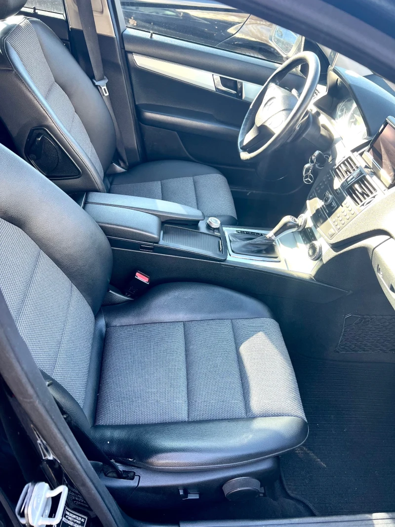 Mercedes-Benz C 220 CDI AVANTGARDE , снимка 12 - Автомобили и джипове - 53279272