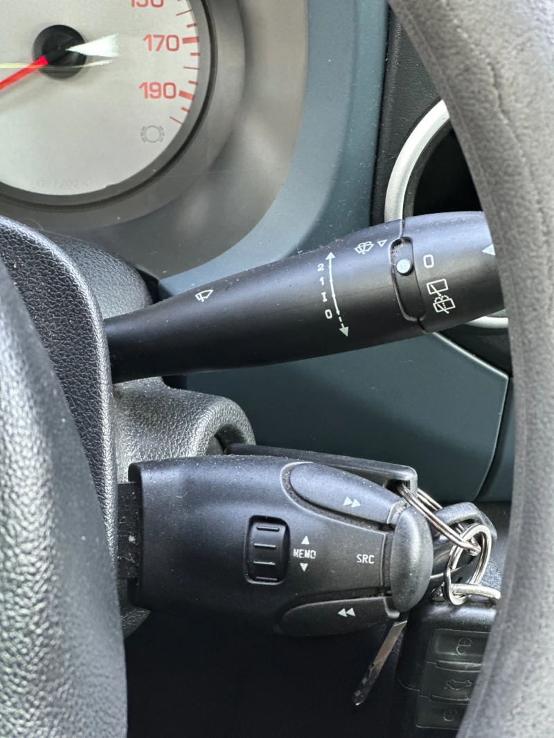 Peugeot Partner 1.6HDI, снимка 7 - Автомобили и джипове - 53469966