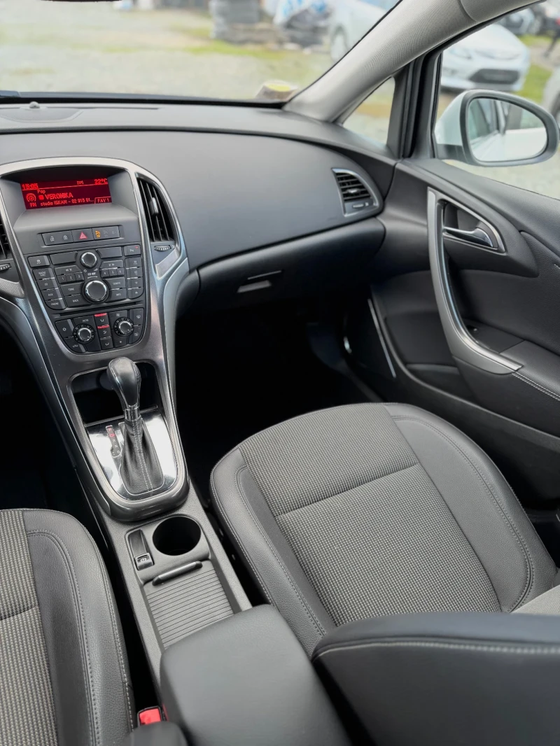 Opel Astra 1.6i * AUTOMATIC * КАТО НОВА * 47 000км * COSMO * , снимка 11 - Автомобили и джипове - 53576341