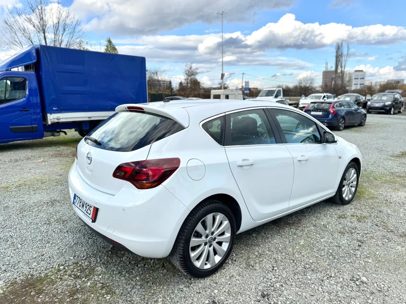 Opel Astra 1.6i * AUTOMATIC * КАТО НОВА * 47 000км * COSMO * , снимка 3 - Автомобили и джипове - 53576341