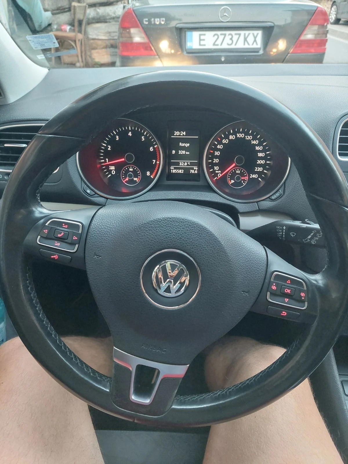 VW Golf 1.6 ГАЗ - изображение 5