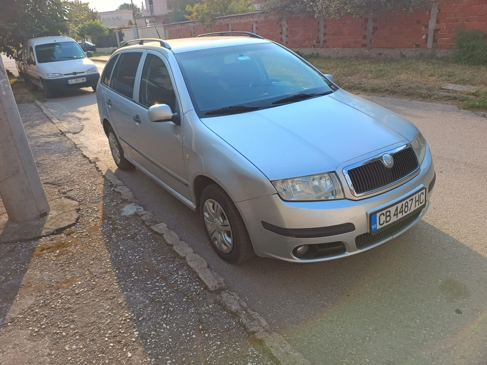 Skoda Fabia 1.416V - изображение 7