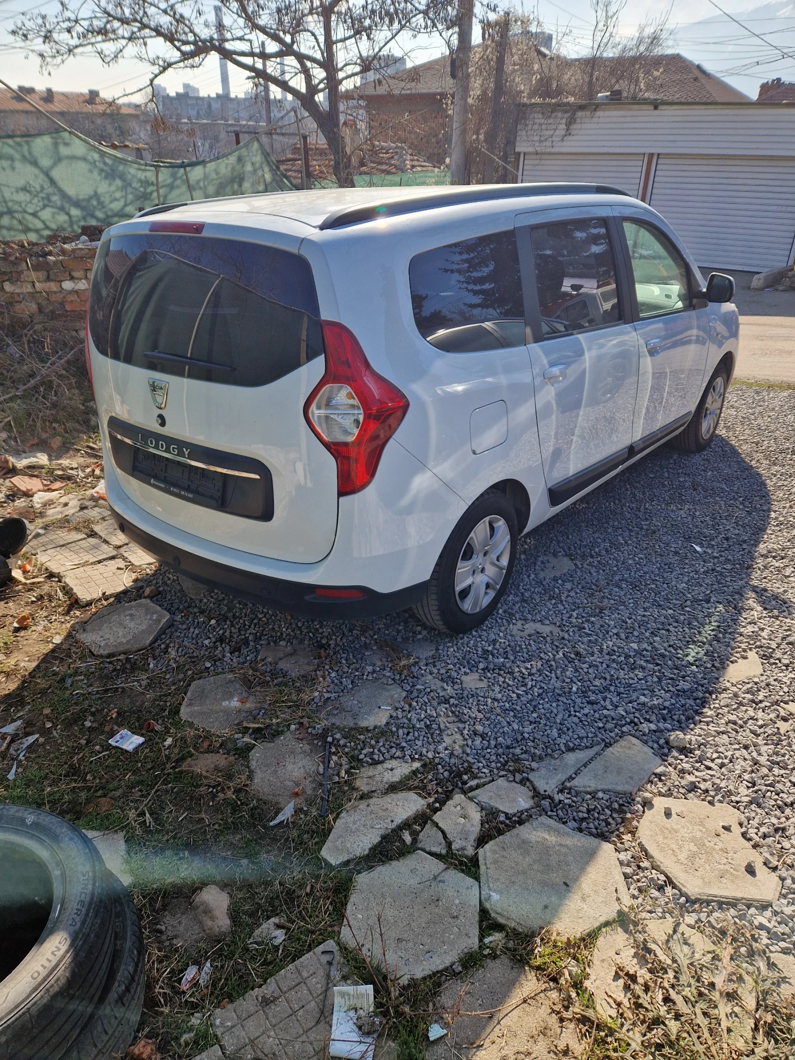 Dacia Lodgy 1.6  Бензин   - Газ - изображение 4