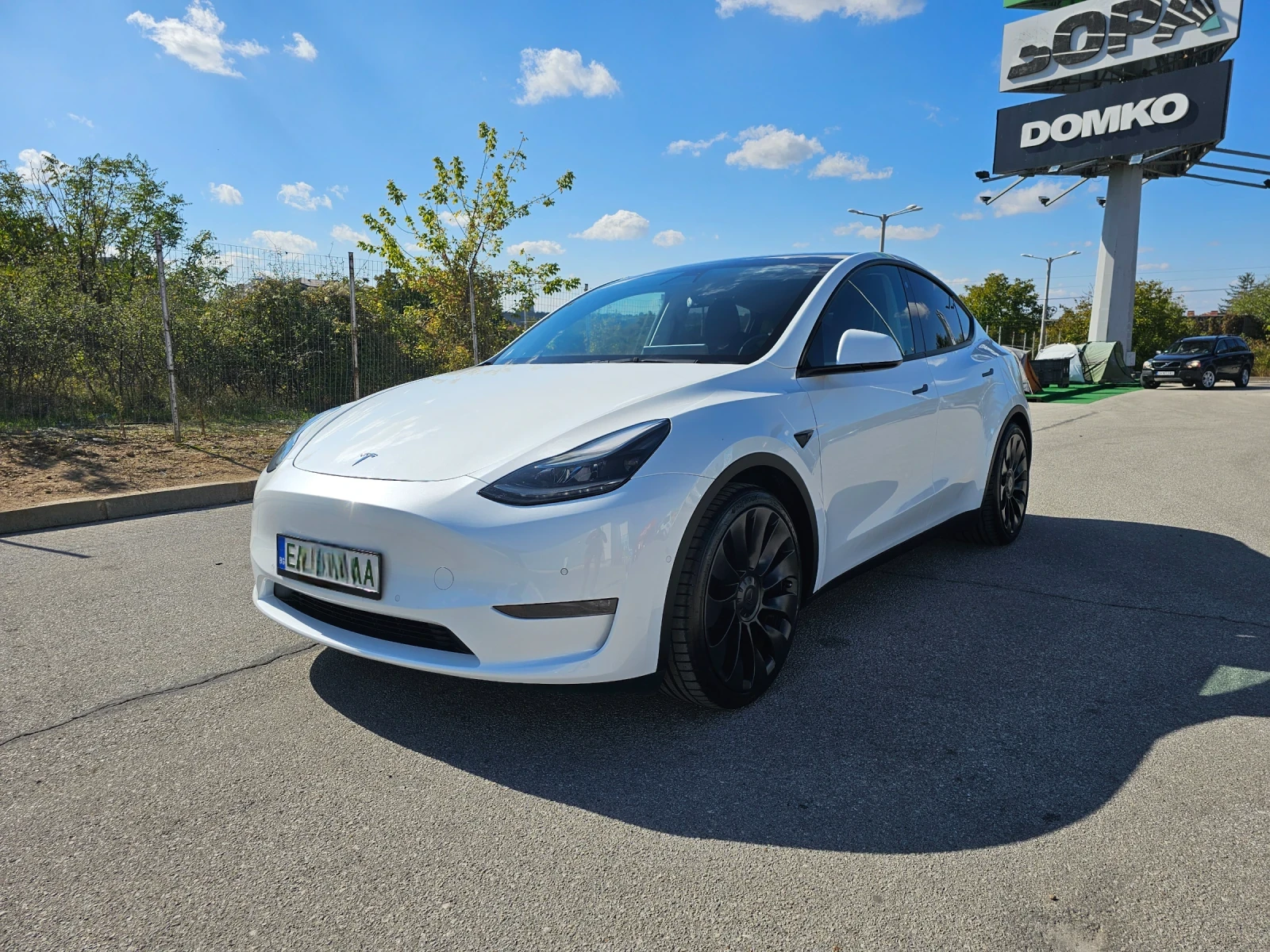 Tesla Model Y Performance Facelift  | Mobile.bg   1