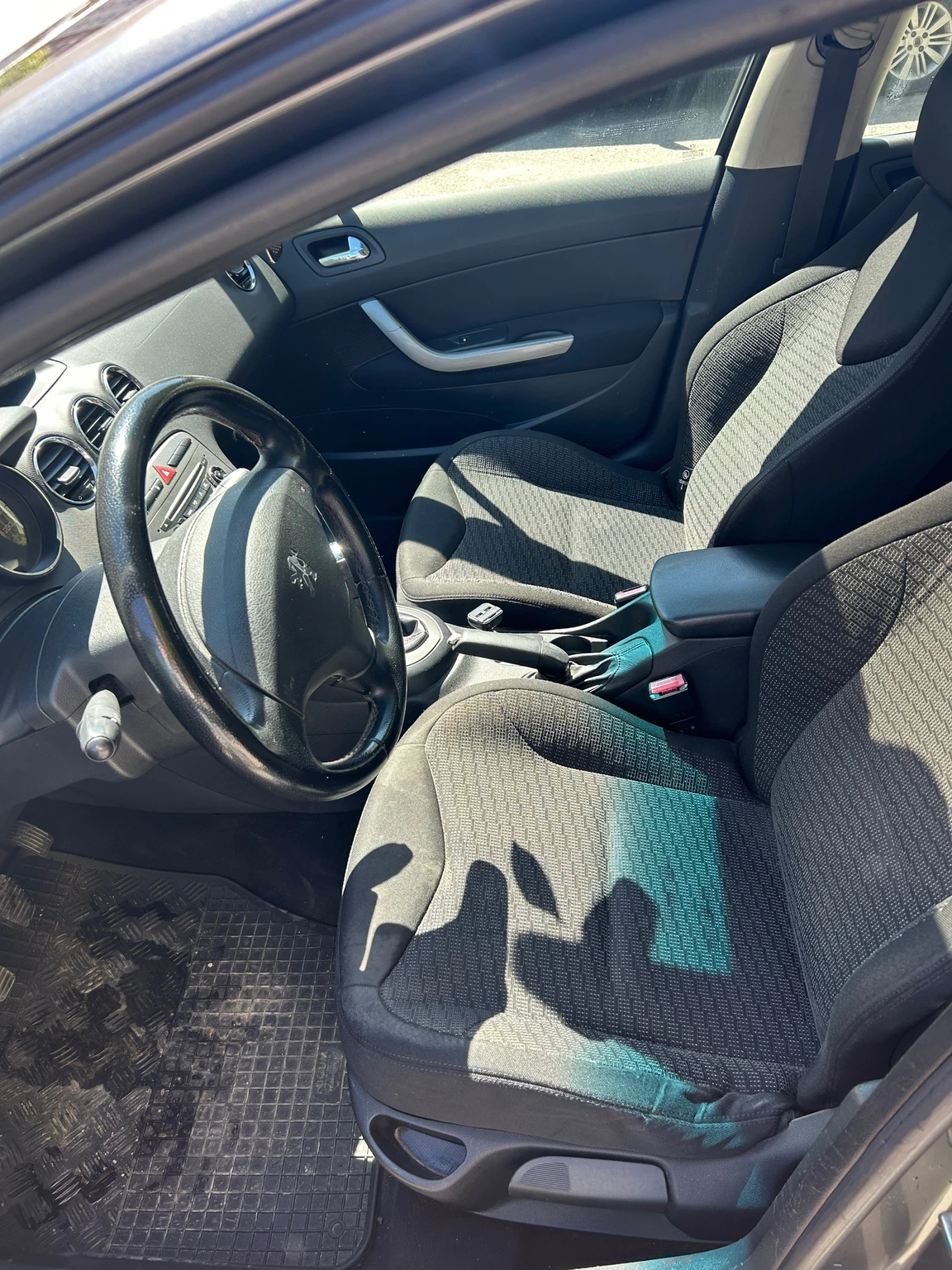 Peugeot 308  - изображение 8