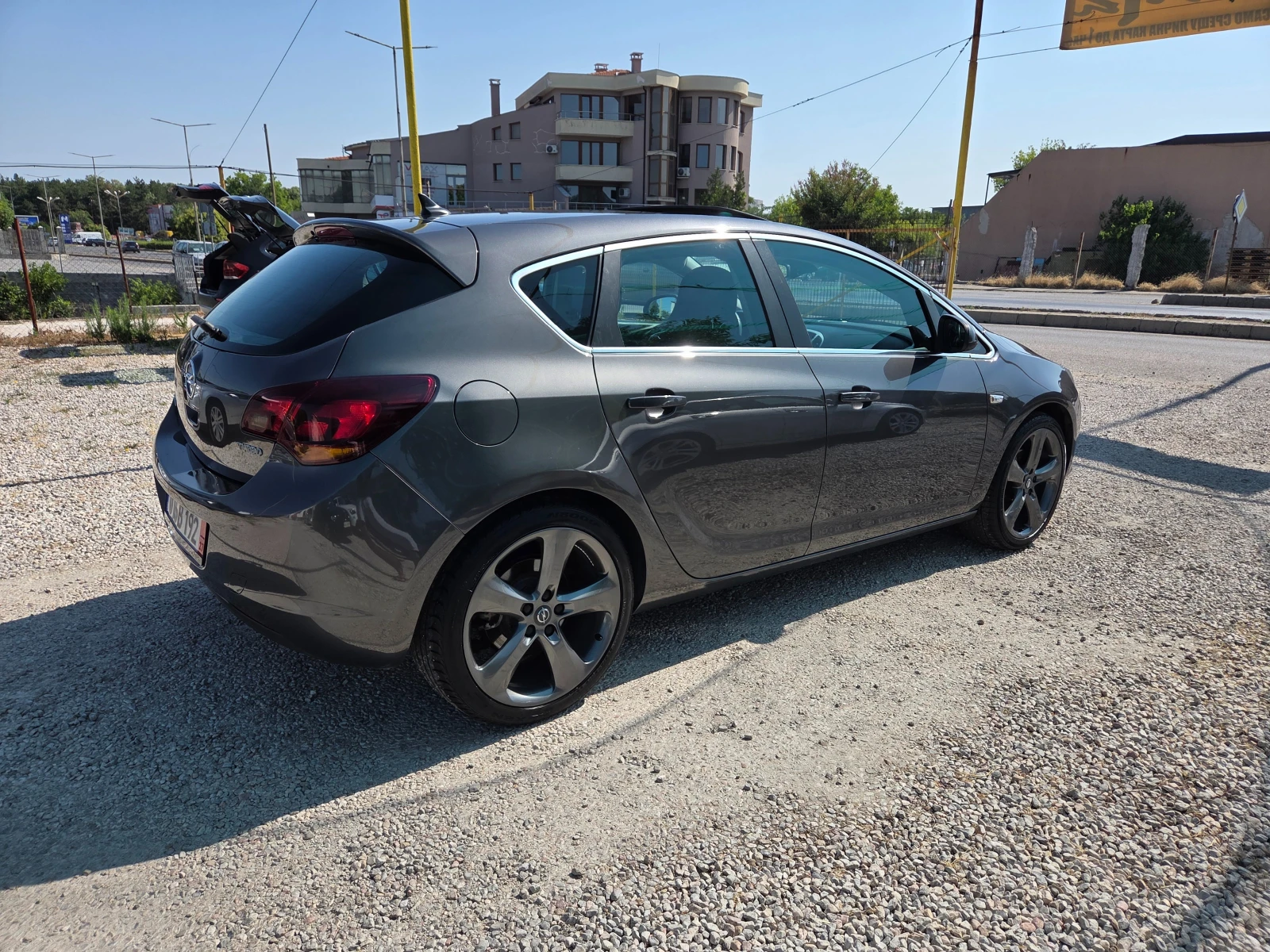 Opel Astra 1.6газ180к.сNAVI  FULL - изображение 4