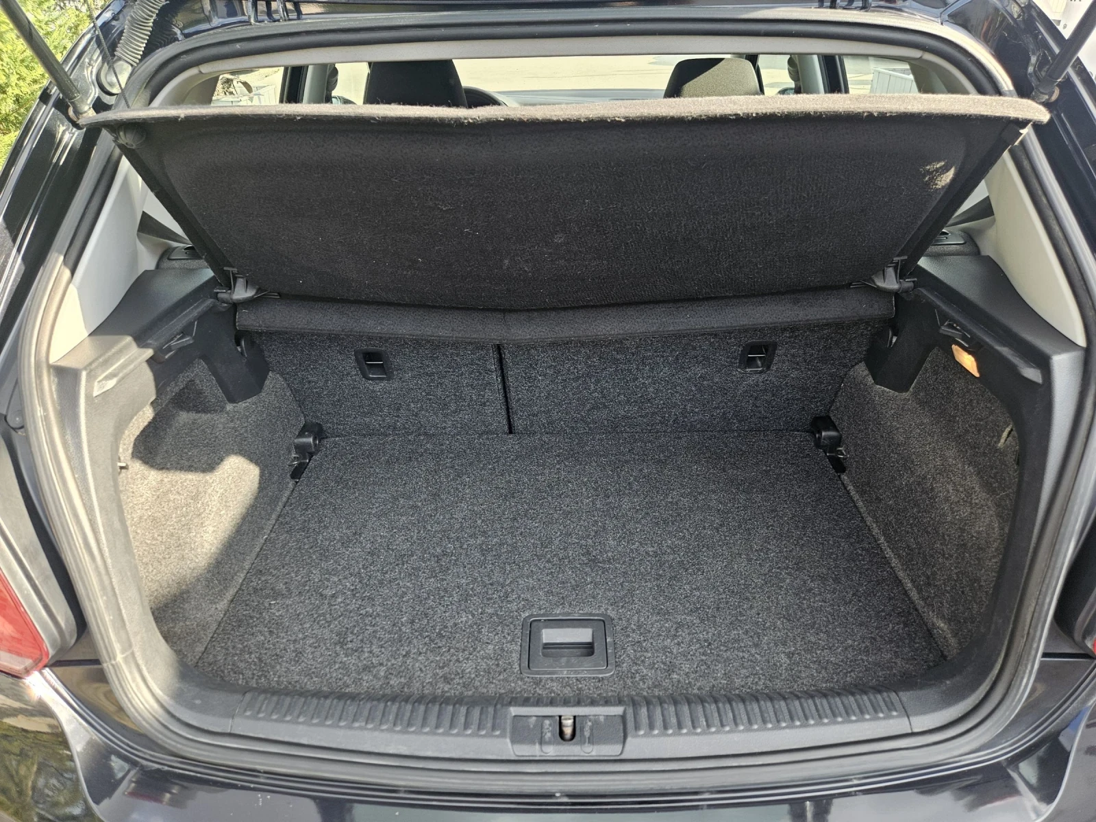 VW Polo 1.4i-86кс= ФАБРИЧНА ГАЗ= ОБСЛУЖЕН= КЛИМАТИК - изображение 10