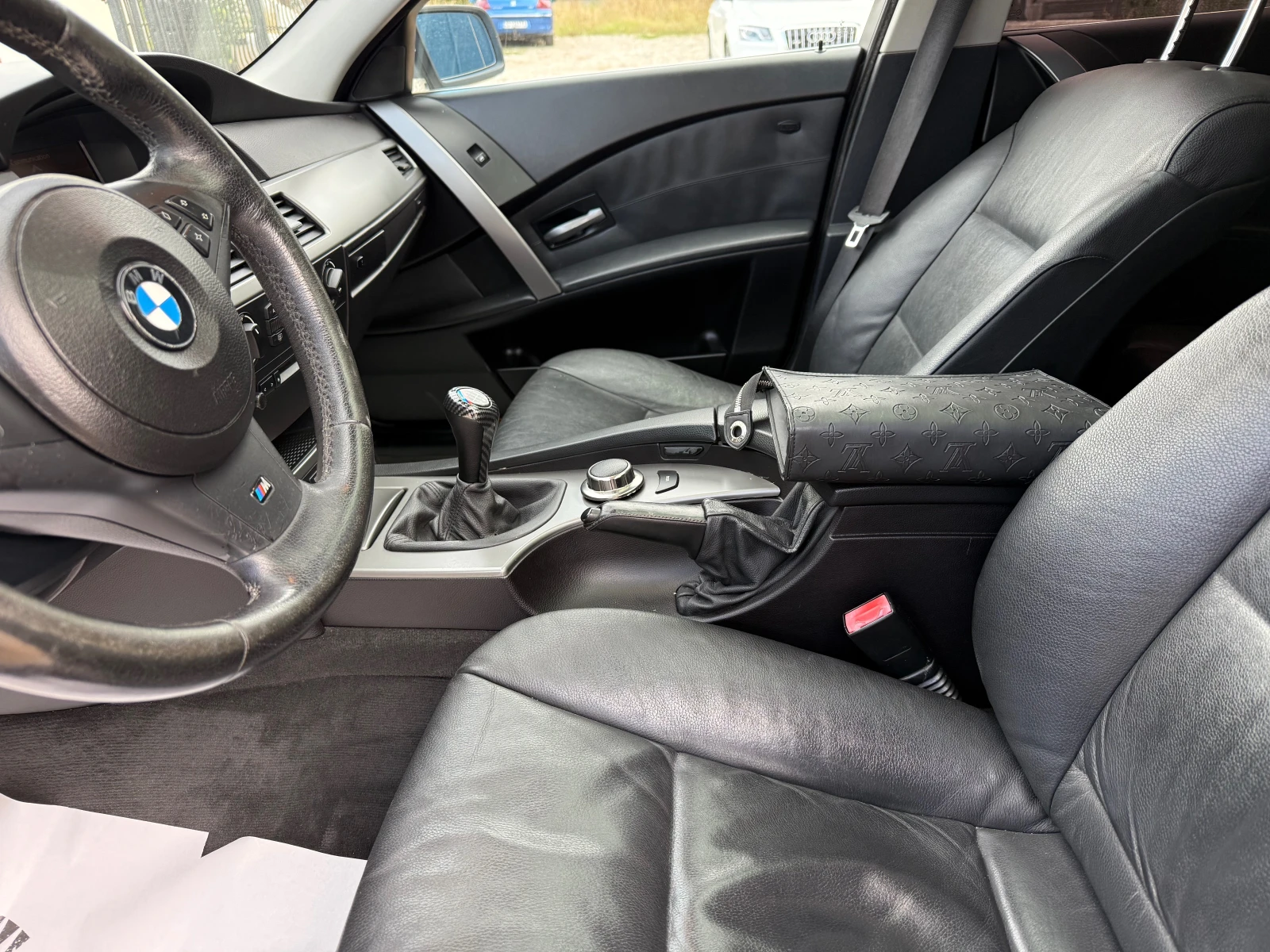 BMW 525 КОЖА НАВИ - изображение 9