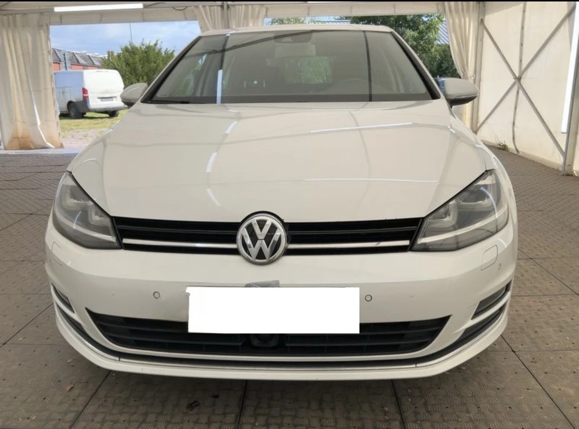 VW Golf 2.0TDI DSG* KEYLESS* DISTRONIC* Камера* LED*  - изображение 6
