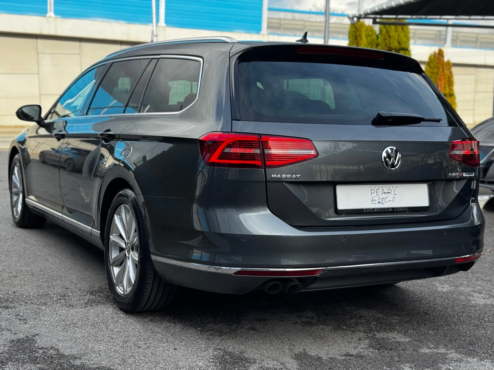 VW Passat 2.0TDI DSG Highline LED PANO Distronic SideAssist - изображение 5