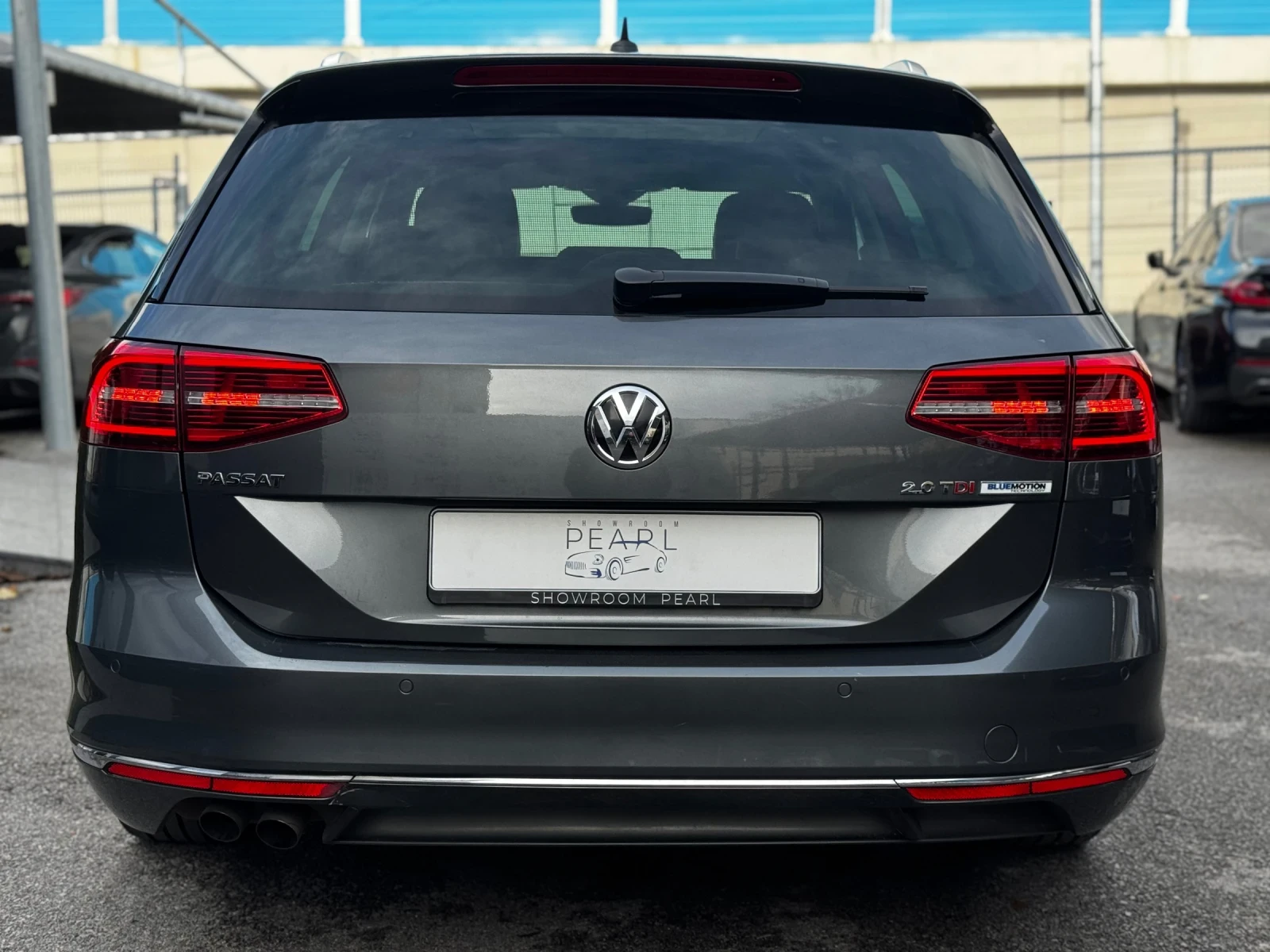 VW Passat 2.0TDI DSG Highline LED PANO Distronic SideAssist - изображение 4