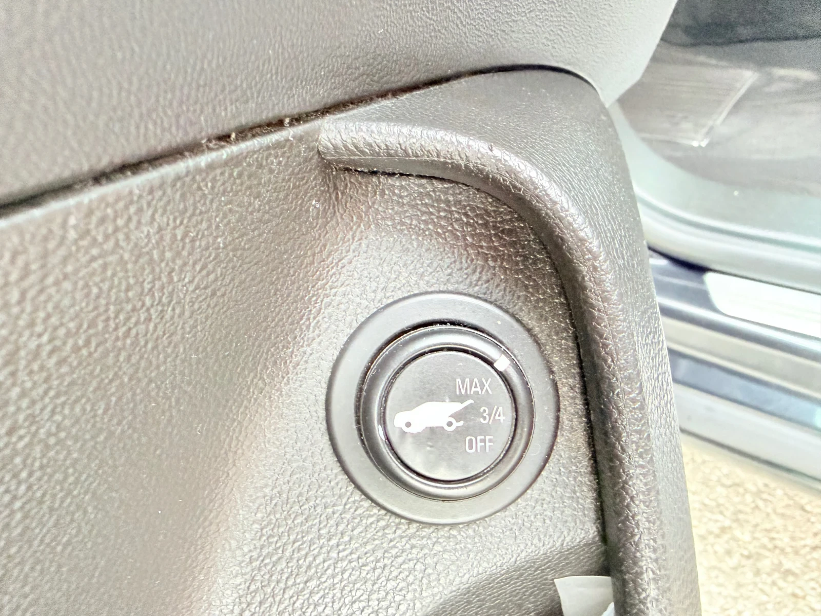 Opel Insignia 2.0 - изображение 10