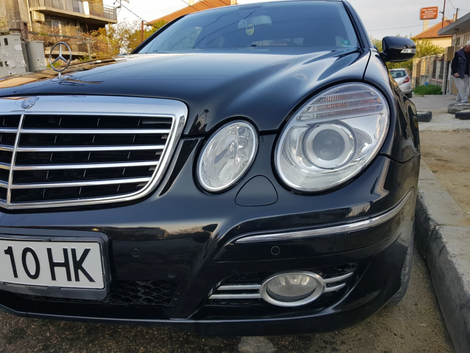 Mercedes-Benz E 220 Avangard - изображение 4