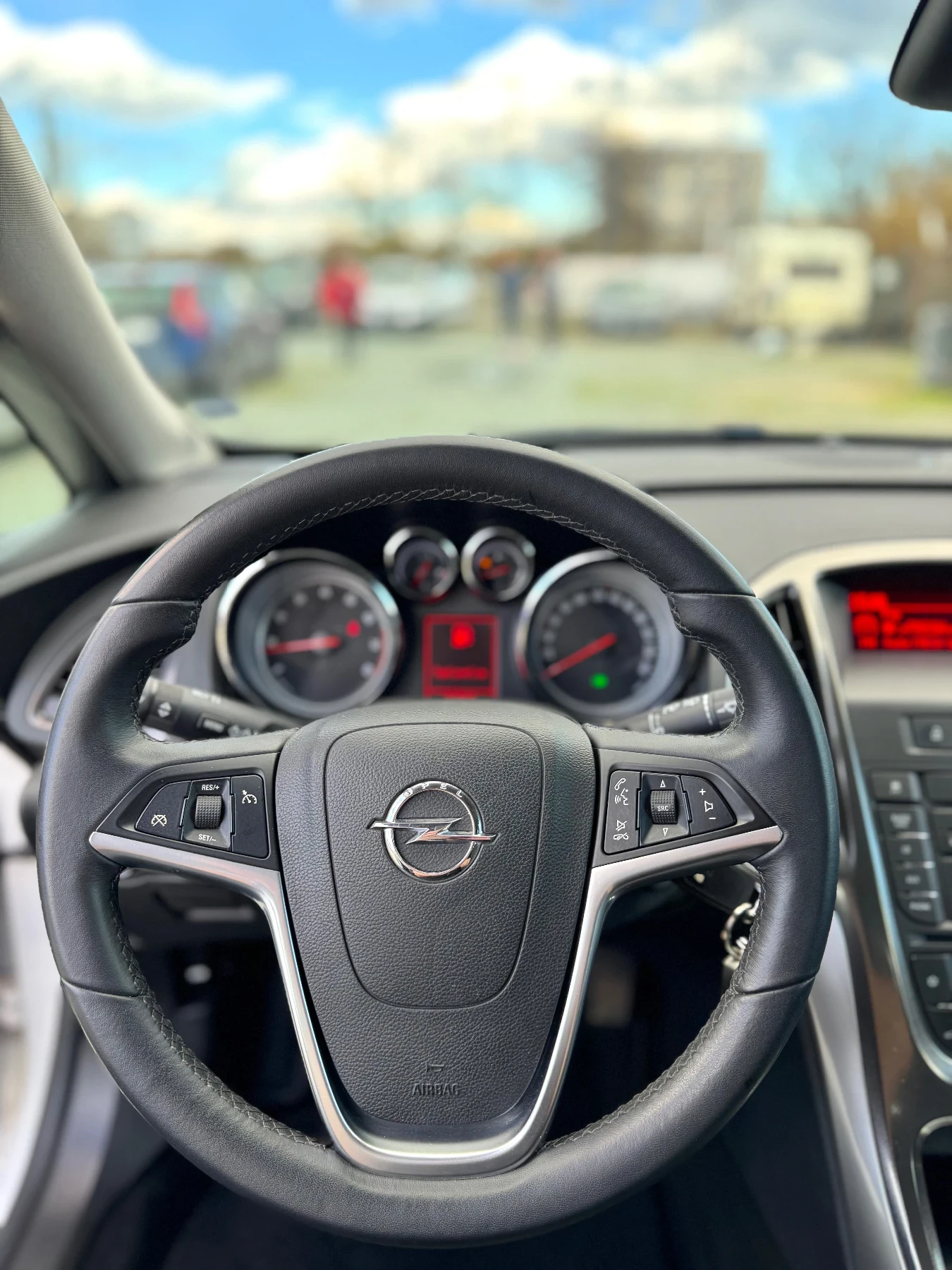 Opel Astra 1.6i * AUTOMATIC * КАТО НОВА * 47 000км * COSMO * , снимка 12 - Автомобили и джипове - 53576341