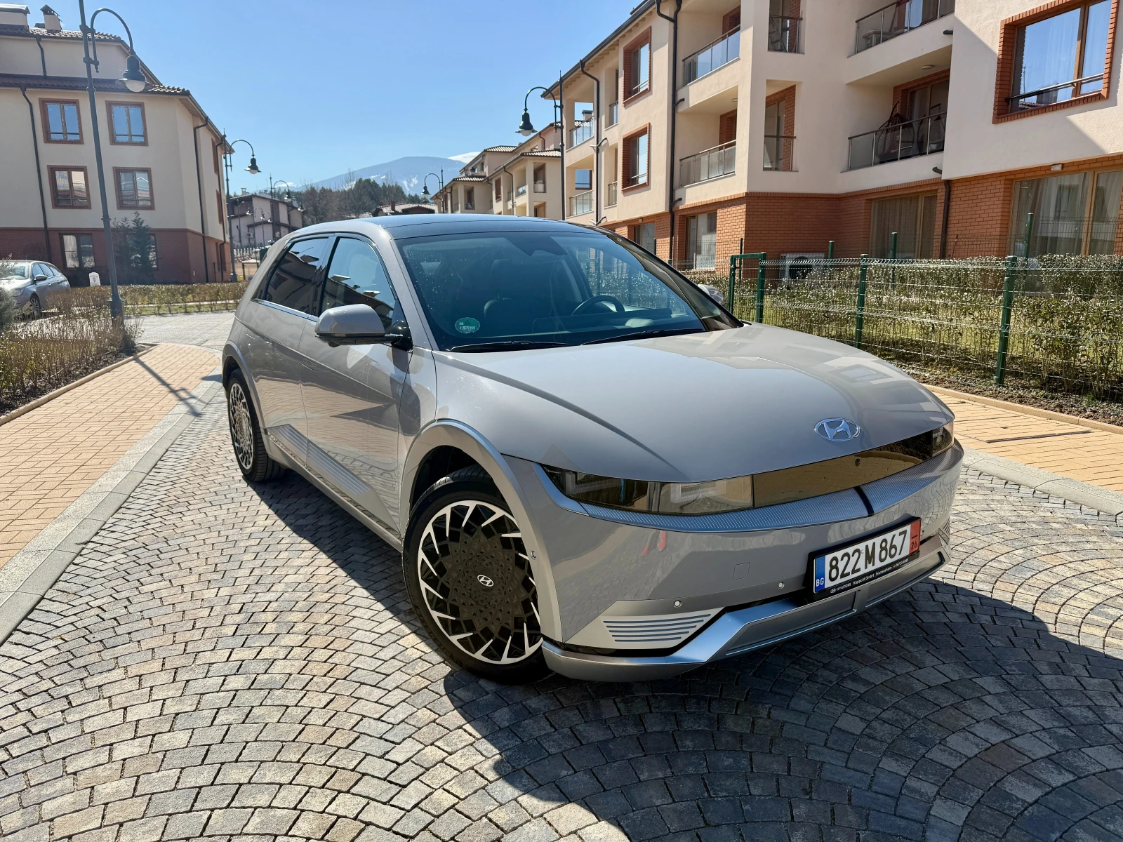 Hyundai Ioniq 5 77kWh AWD Uniq, снимка 2 - Автомобили и джипове - 53721858