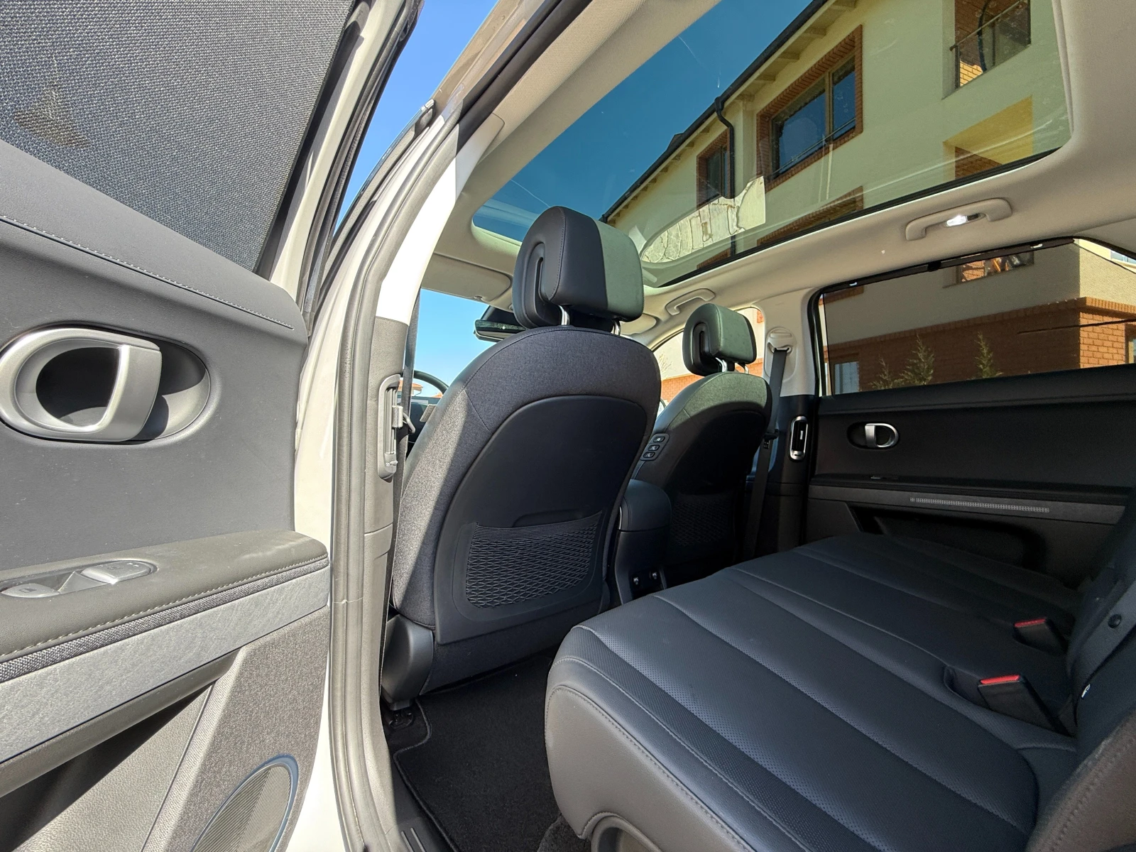 Hyundai Ioniq 5 77kWh AWD Uniq, снимка 16 - Автомобили и джипове - 53721858