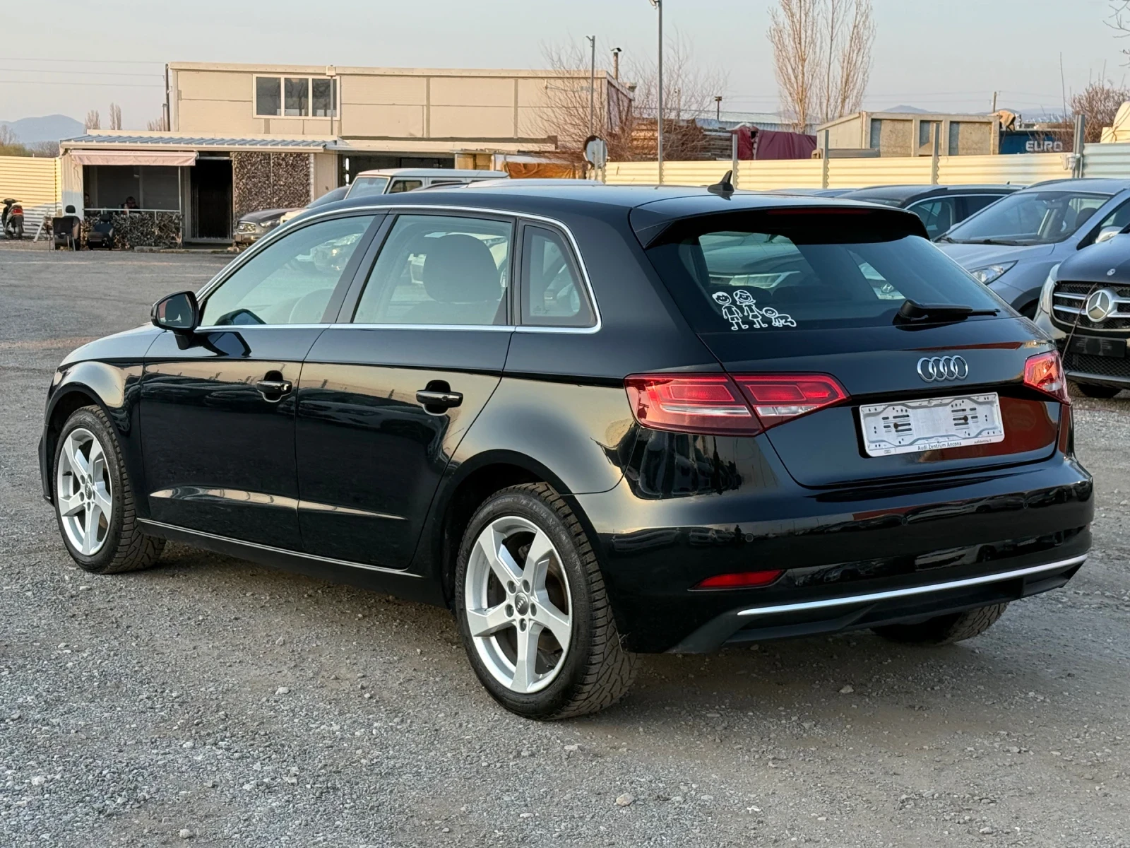 Audi A3 Led* Gtron* Face* Xenon* Navi, снимка 3 - Автомобили и джипове - 53865444
