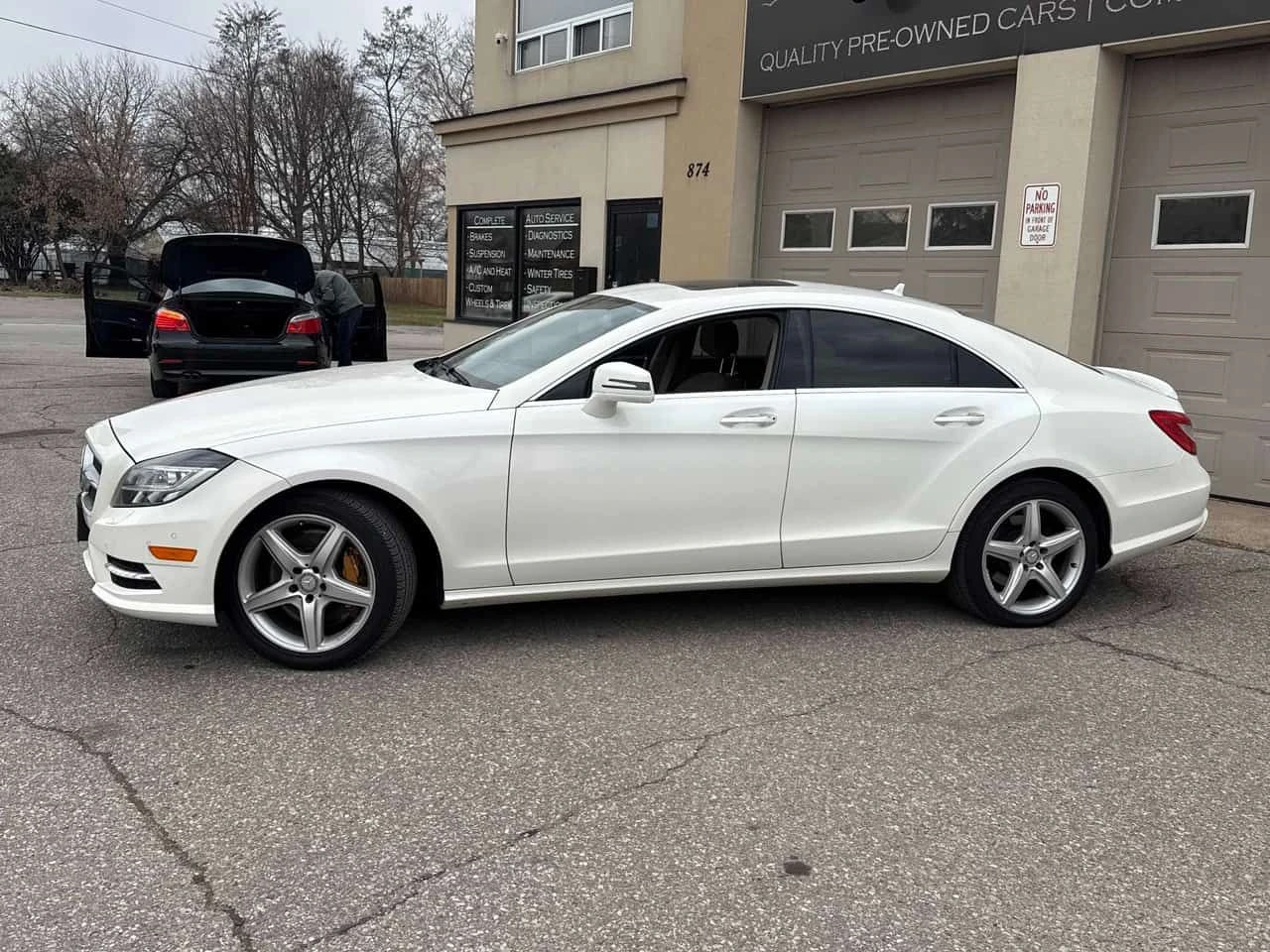 Mercedes-Benz CLS 550 * CARFAX * ОБДУХВАНЕ * ЛИЦЕНЗИРАН ДИЛЪР * NAVI, снимка 2 - Автомобили и джипове - 54098464