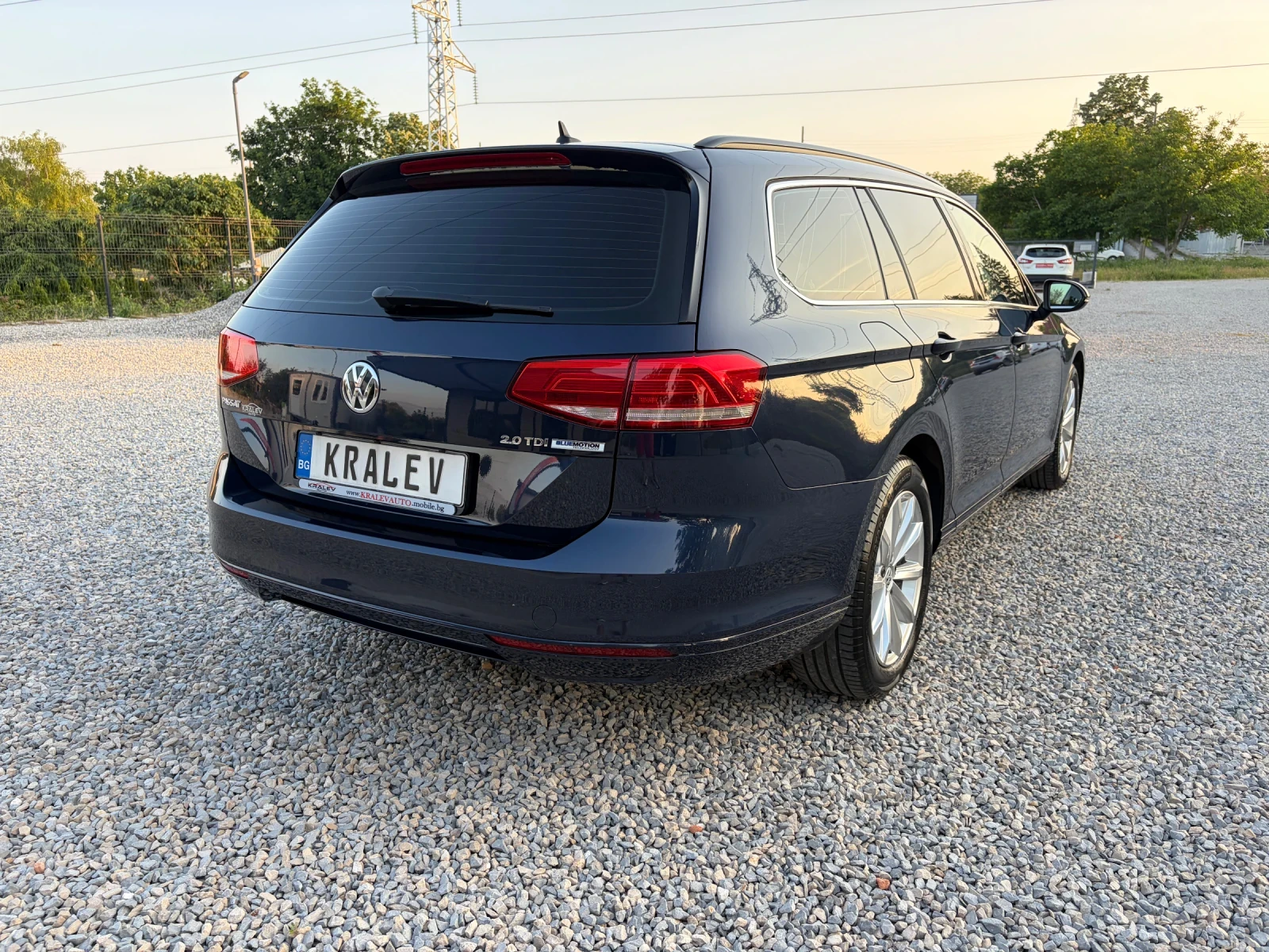 VW Passat 2.0TDI BUSINESS LINE EURO6 , снимка 4 - Автомобили и джипове - 54364545
