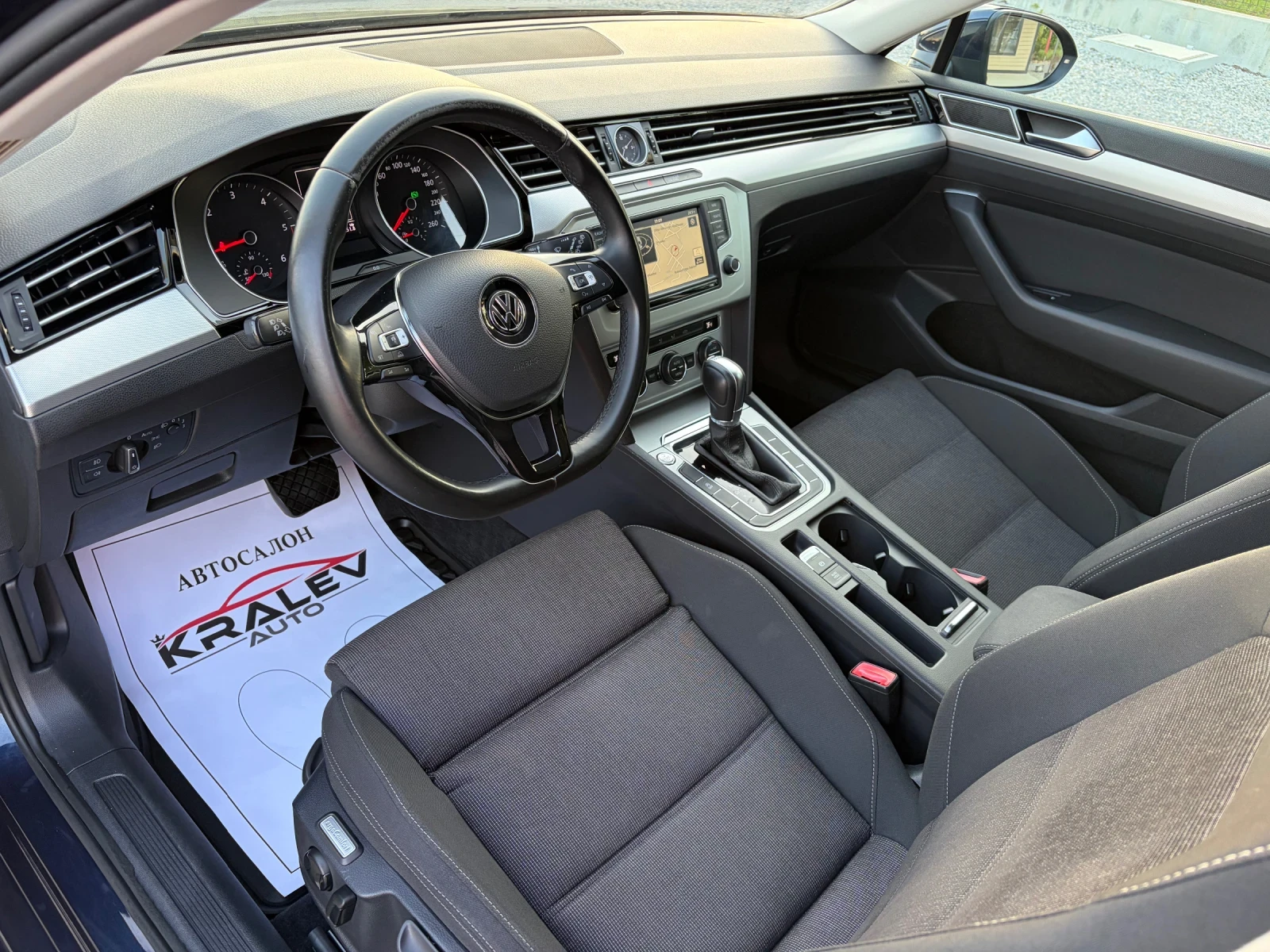 VW Passat 2.0TDI BUSINESS LINE EURO6 , снимка 7 - Автомобили и джипове - 54364545