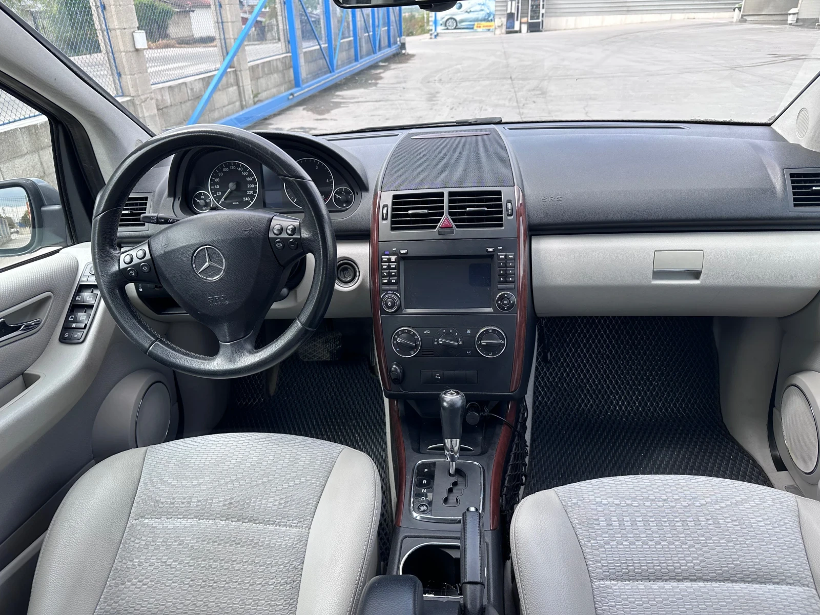 Mercedes-Benz A 180 2.0 D, снимка 12 - Автомобили и джипове - 54493765