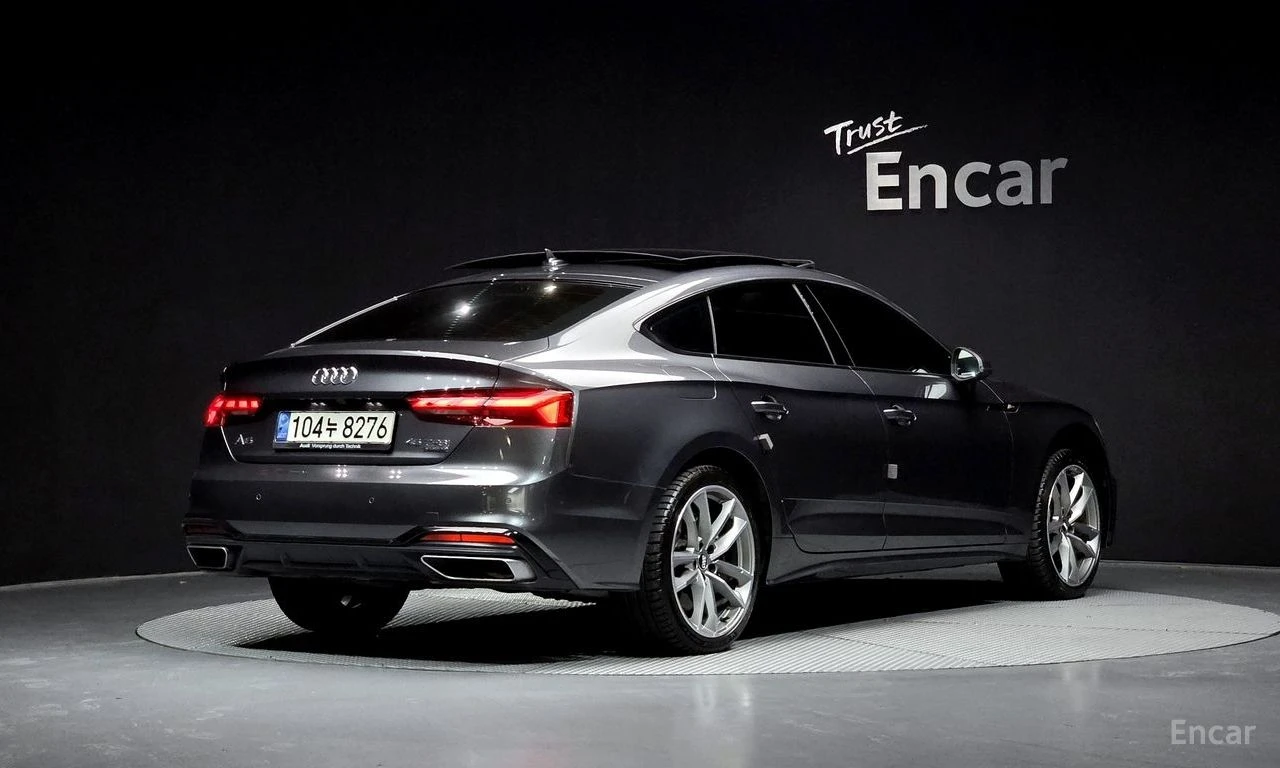 Audi A5 45TFSI* MATRIX* PREMIUM* ОБДУХВАНЕ* ХЕДЪП* LANE* A, снимка 2 - Автомобили и джипове - 54741304