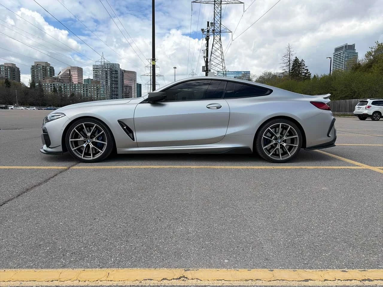BMW 850 | DISTRONIC | HUD | 360 | SWAROVSKI | , снимка 2 - Автомобили и джипове - 54794581