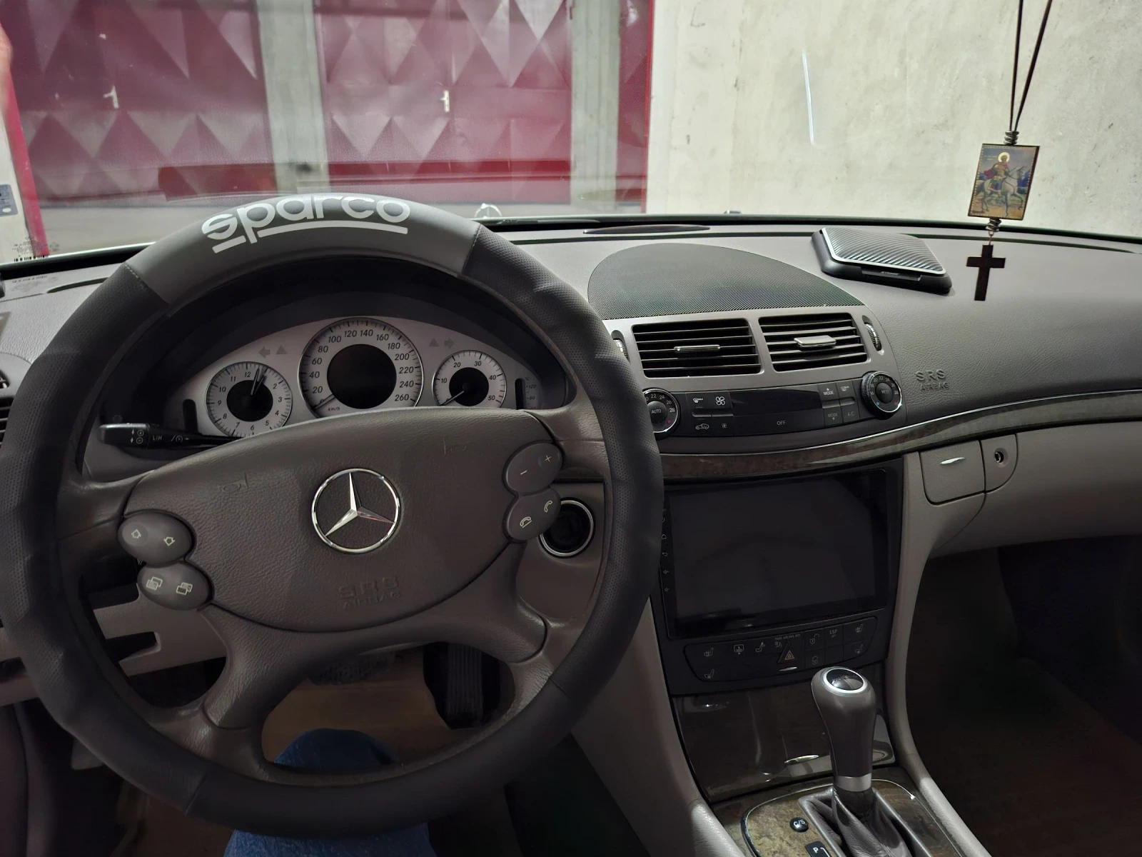 Mercedes-Benz 320, снимка 5 - Автомобили и джипове - 54849240