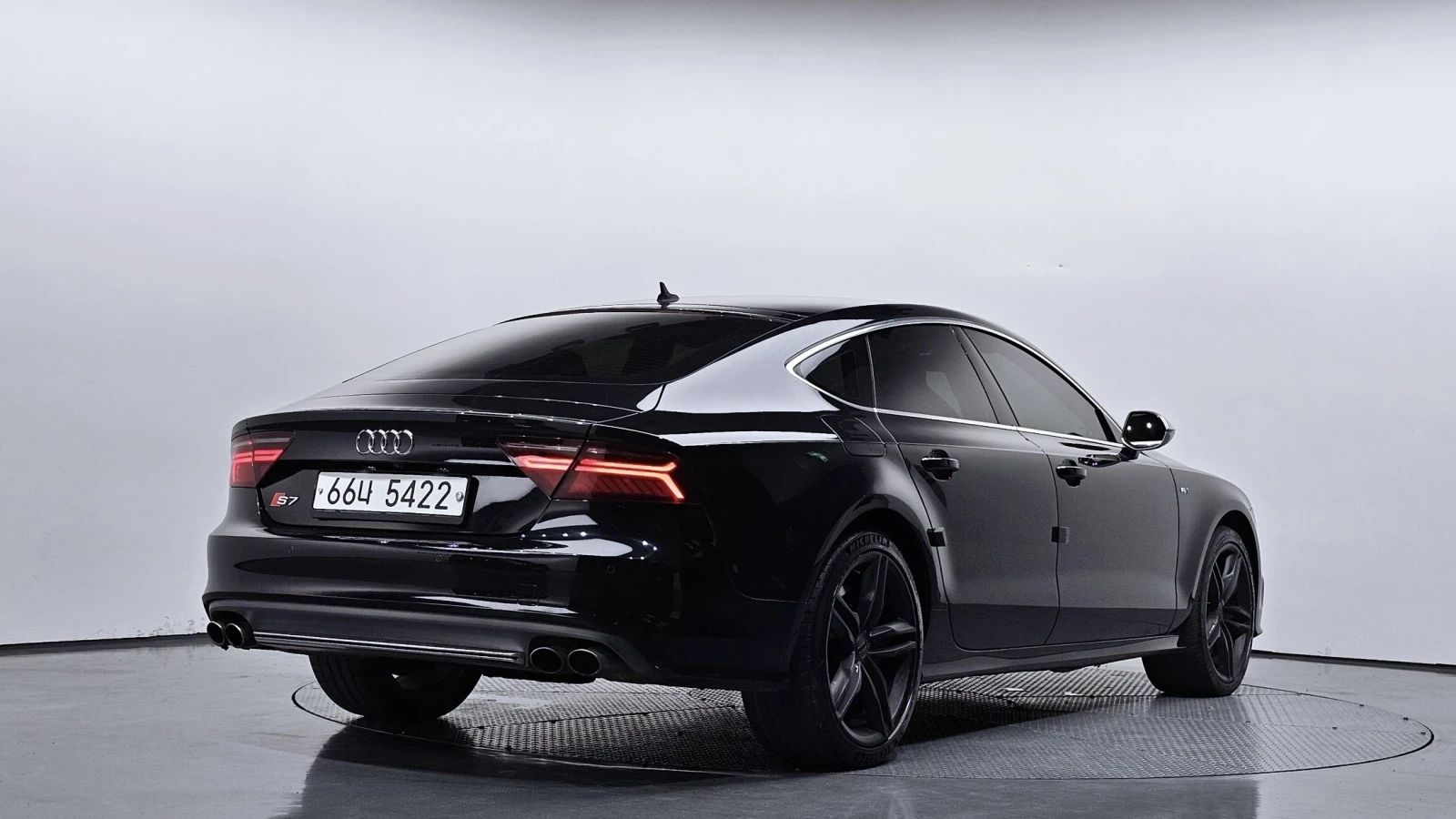 Audi S7 4.0Tfsi Full led * Matrix * Disitronic, снимка 2 - Автомобили и джипове - 54861985