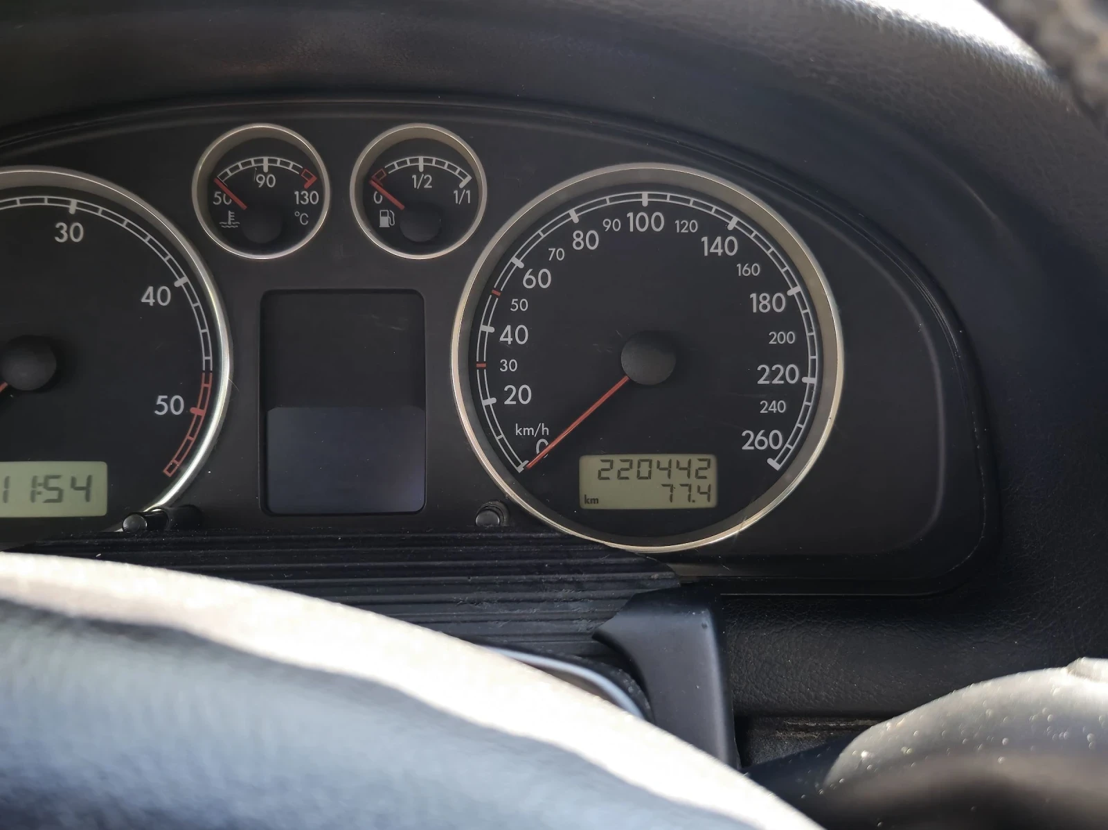 VW Passat, снимка 12 - Автомобили и джипове - 54986539
